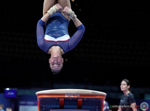 isl ph simone ferraro sfa02180 copia